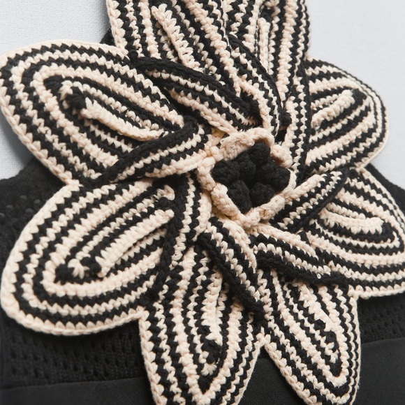 Zara limited edition floral crochet mini dress - Picture 2 of 3